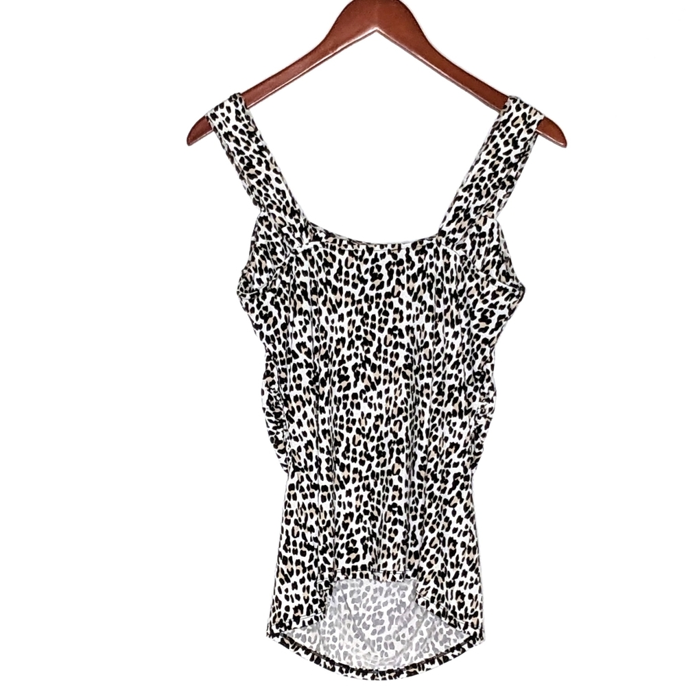 FINAL DAYS $5 Leopard Print Sleeveless Top -CLOSET CLOSING   - Picture 3 of 9
